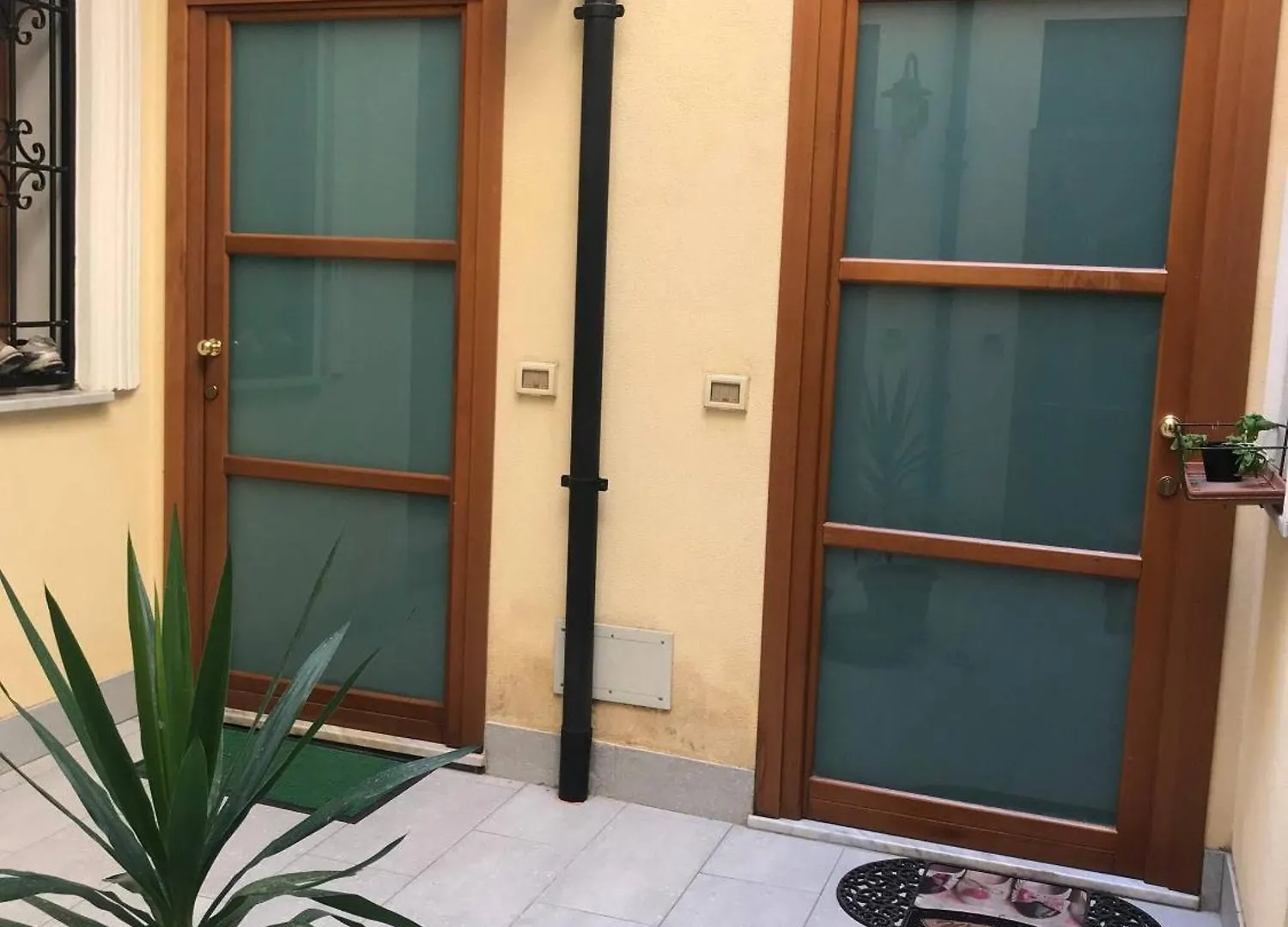 Little House Of Grandpa Antonio Apartment Palermo Italy